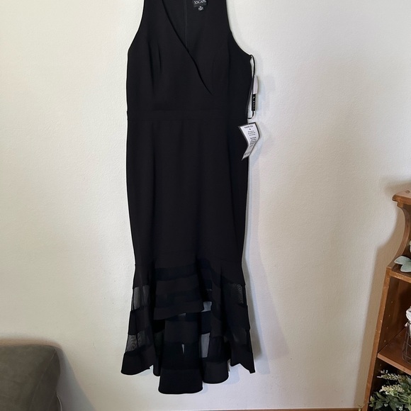 NWT Xscape Womens Plus Hi Low Long Maxi Dress Black 16 - Picture 3 of 12